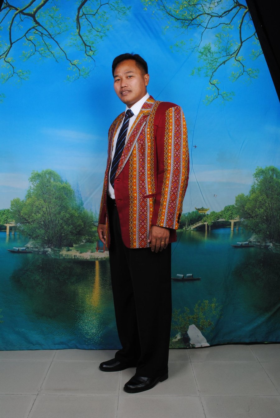 A church leader of Mara Christian Church of America, Maryland in traditional Mara dress